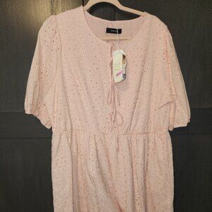 Women's eyelet dress pink